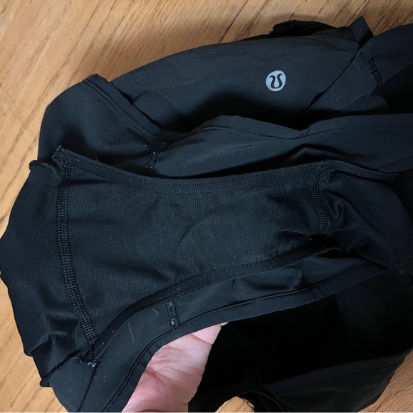 Lululemon Speed up low rise lined short - Picture 8 of 9